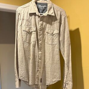 Wrangler Men’s Light Tan Snap Shirt